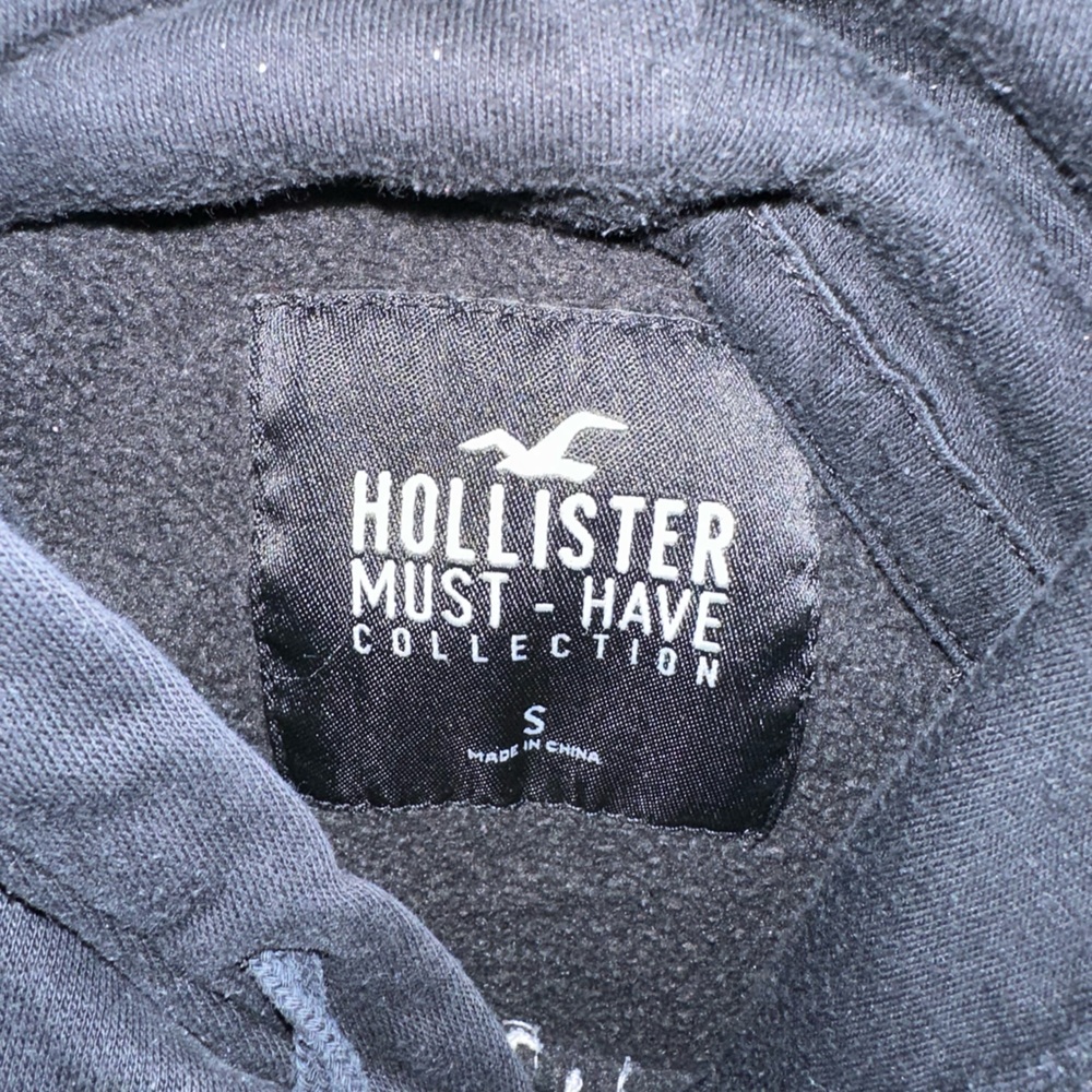 Black hollister hoodie